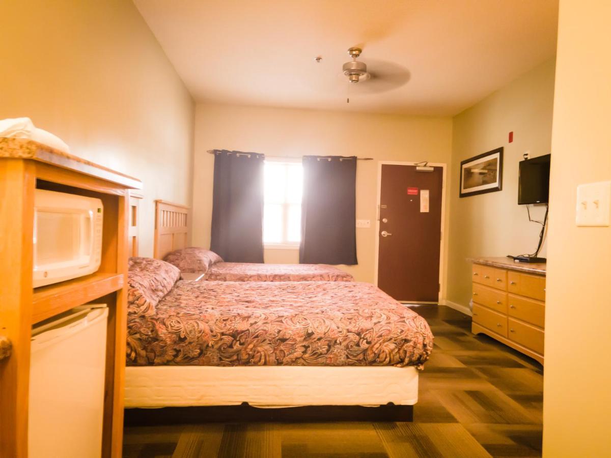 Weiss Lake Lodge Centre Dış mekan fotoğraf
